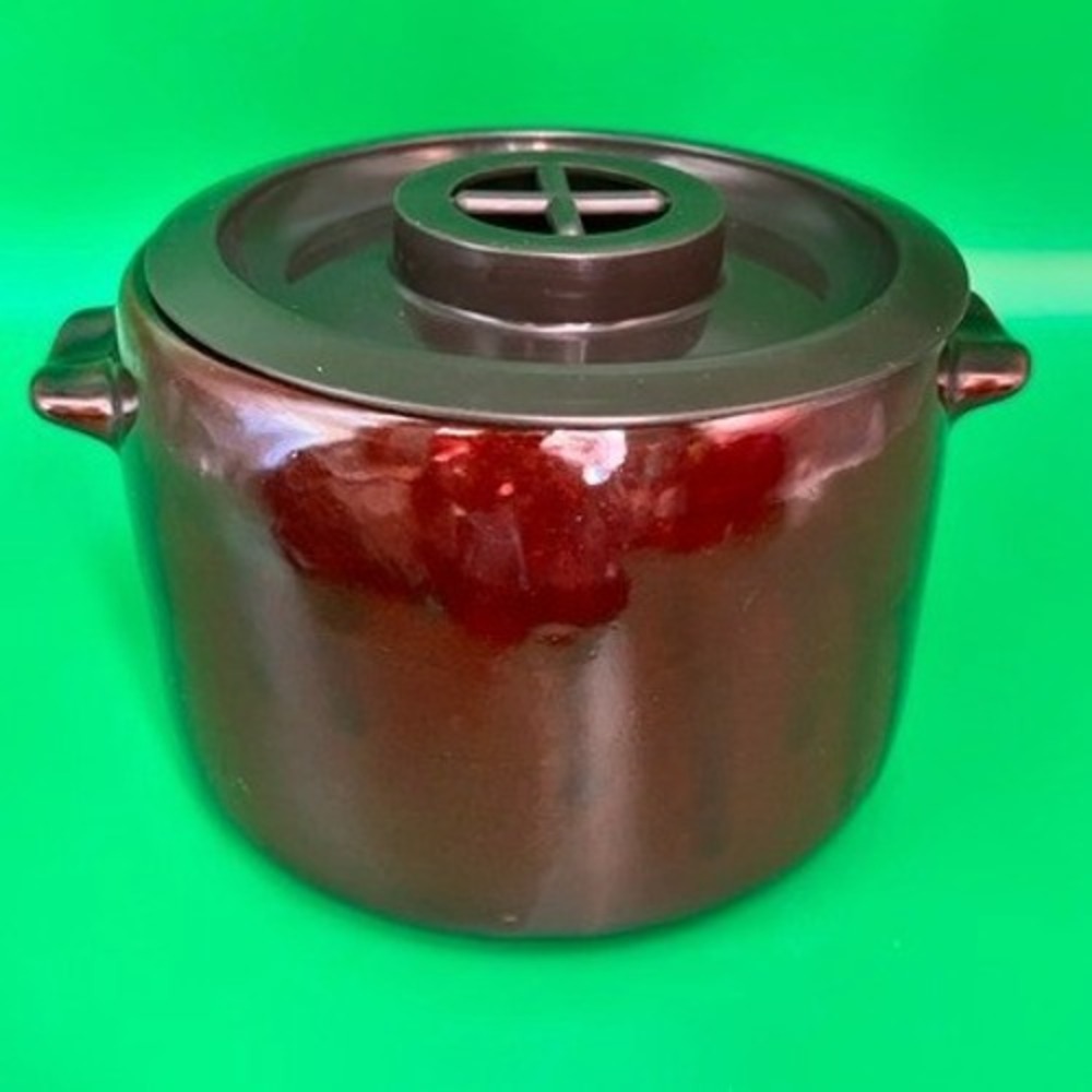 West Bend Bean Pot Unisex OS Brown Vintage Glazed Stoneware with Lid USA